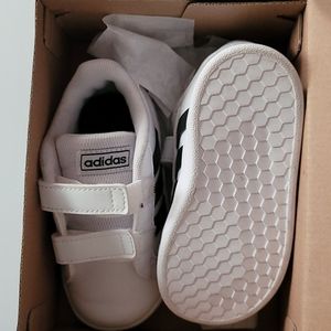 Toddlers AdidasTennis Shoes